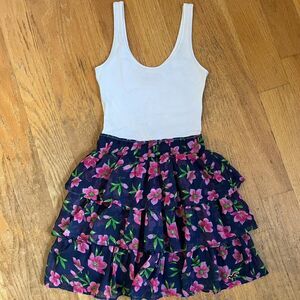 Vintage Y2K White Tank Navy Pink Floral Tiered Ruffle Mini Skirt Dress Hollister